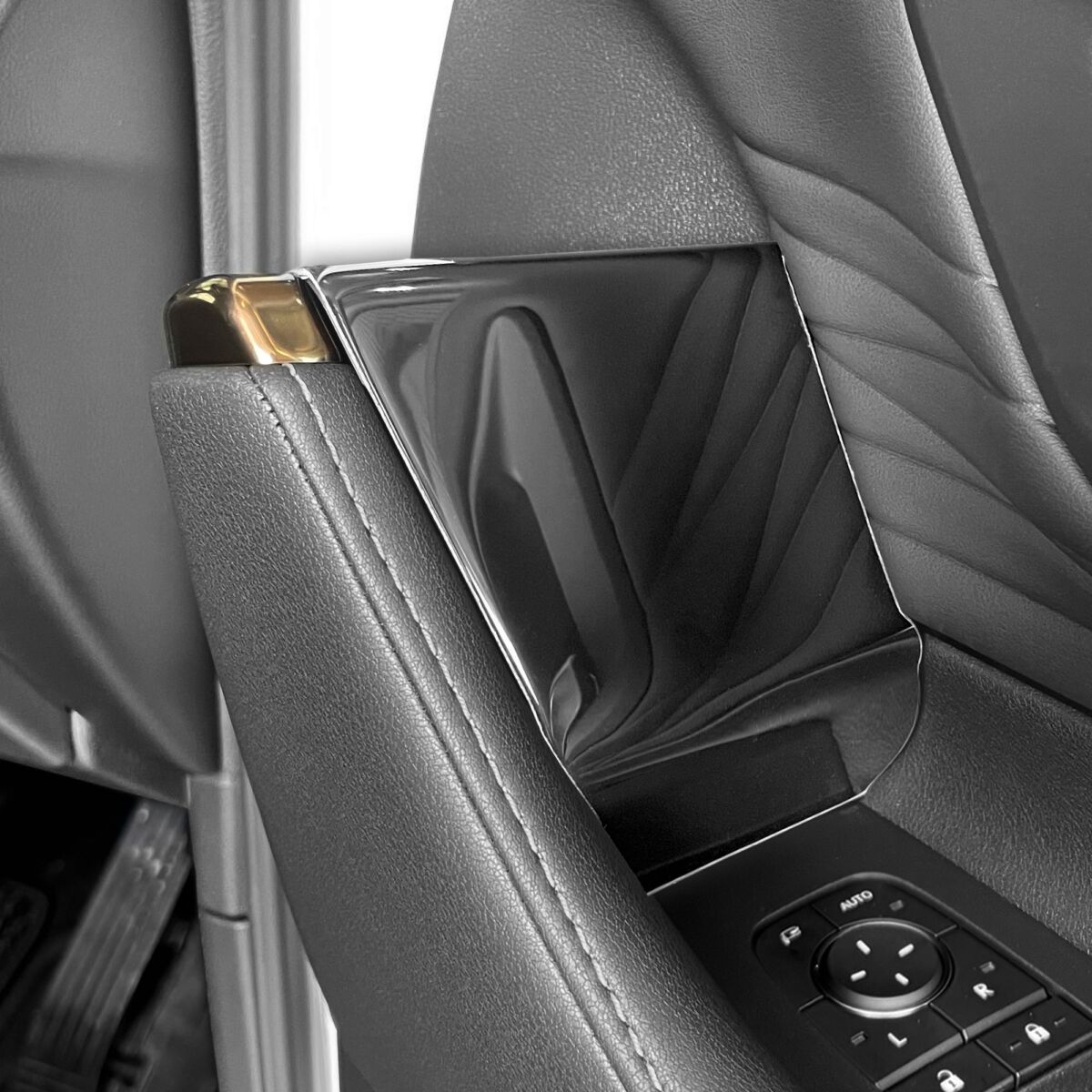 DOOR CLUSTER - FL - PIANO BLACK